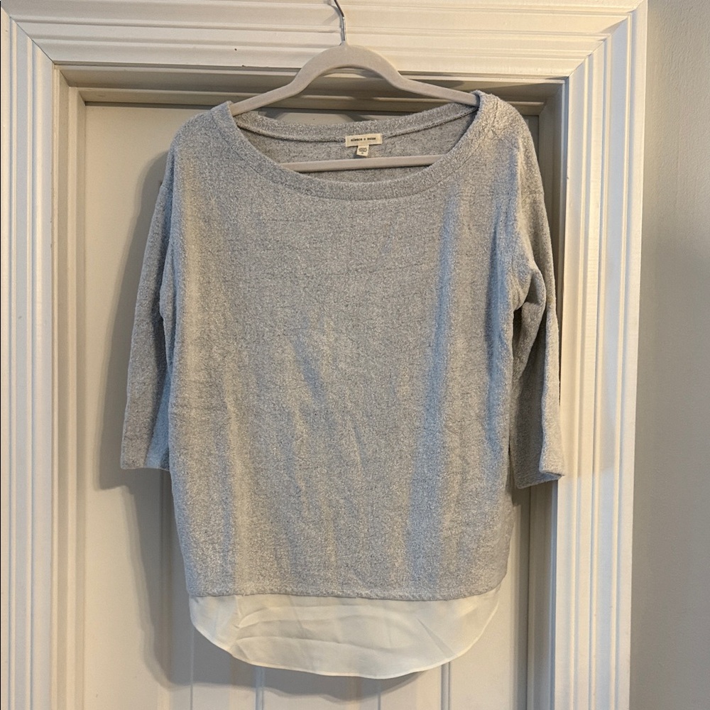 Silence + Noise Gray Long Sleeve Top